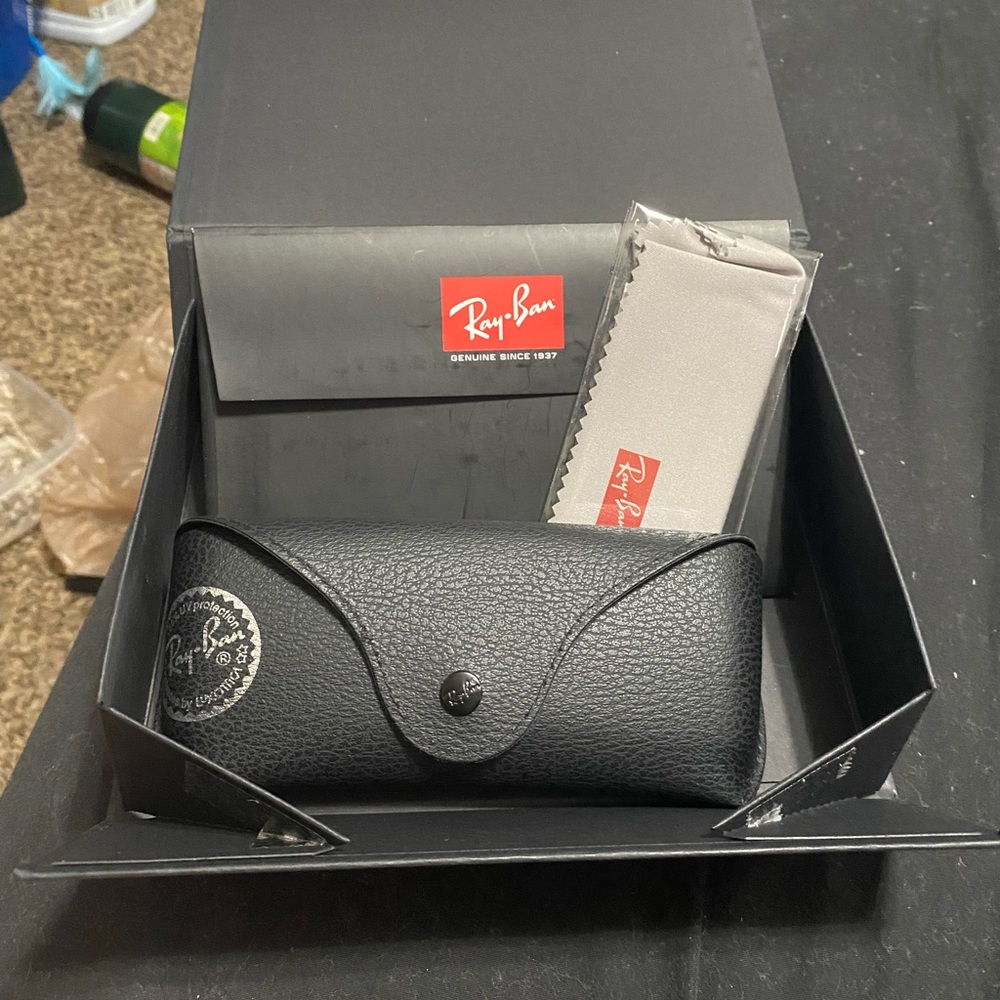 Aviator ray bans